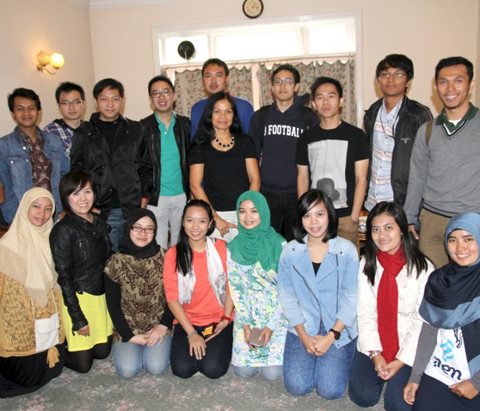 Networking with Institute Technology Bandung (ITB) MBA Students during The ITB – Goldsmith University Programme Exchange – Sept 2013